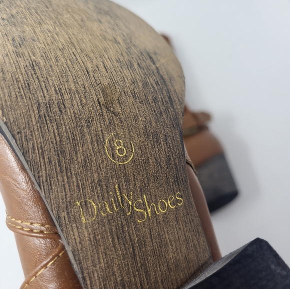 Daily Shoes Zipper Closure Harness Heeled Boots Tan Faux Suede Tan Brown Size 8 - Picture 11 of 13